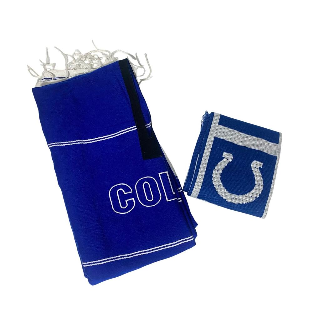 Indianapolis Colts NFL Stadium Poncho and Scarf Set 2-Piece